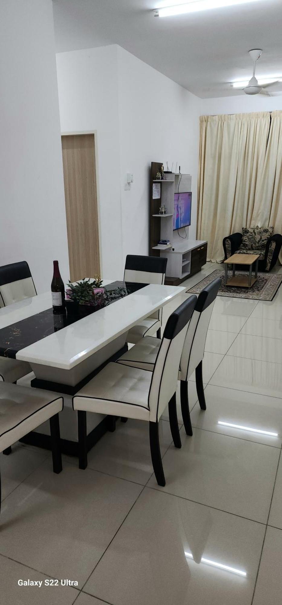 Cozy- Walk to KLCC next to LRT train KL tower view 3rooms at legasi by Ana Najam Kuala Lumpur Zewnętrze zdjęcie